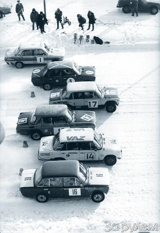 Illustration for article titled Yes, There Was Plenty Of Paint-Tradin' Race Action Behind The Iron Curtain